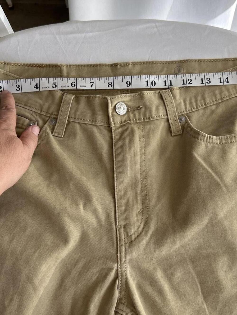 Levi S Men's Tan and Khaki Trousers